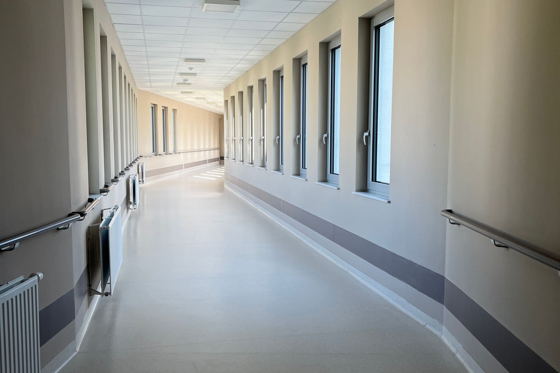 Anti-Slip Flooring Options for Food-Processing & Wet Facilities